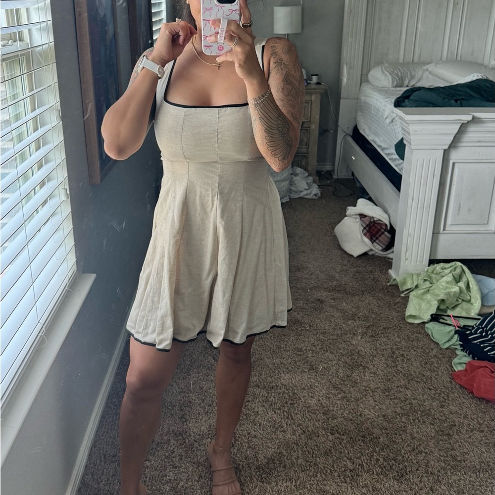 Stylish Cream pleated Dress
